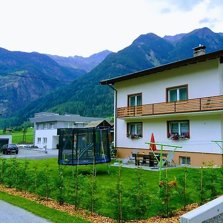Apartamento Haus Attos Umhausen Exterior foto