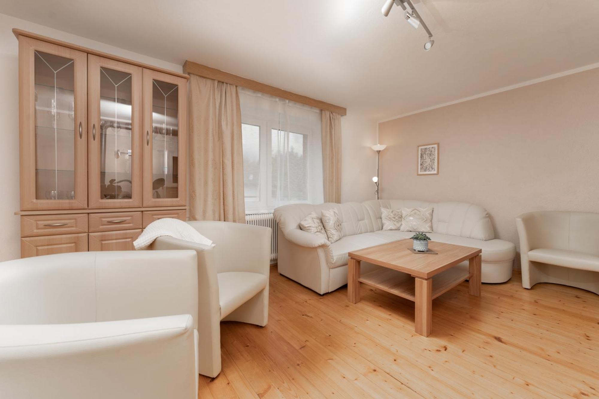 Apartamento Haus Attos Umhausen Exterior foto