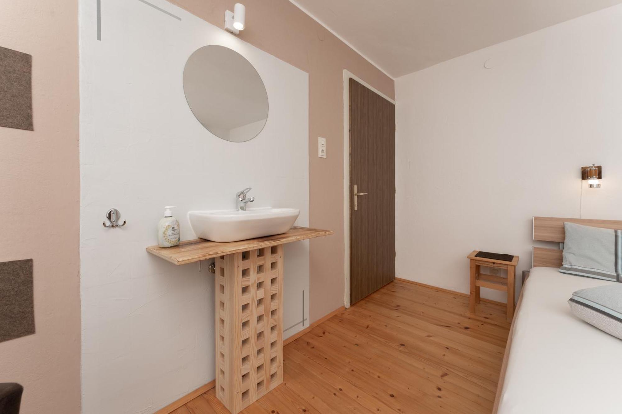 Apartamento Haus Attos Umhausen Exterior foto